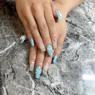 ネイル 【Laule‘a 】のネイルデザイン