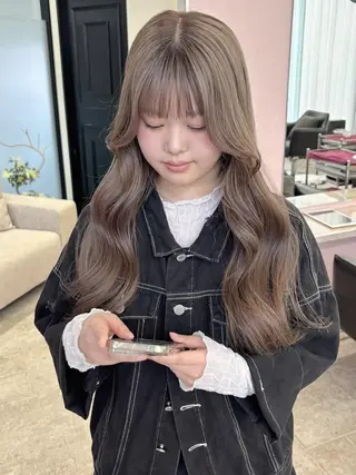 ロング MATTY rioのヘアスタイル