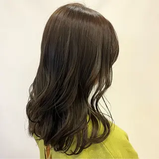 ミディアム 田中 結月のヘアスタイル