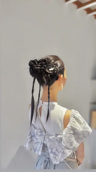 ロング 白土 さくらのヘアスタイル