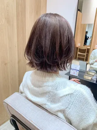 ショート カラー ヘアアレンジ yuka .のヘアスタイル