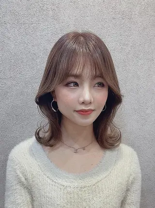 セミロング カラー 🩷韓国ヘア/ヨシン モリ🩷Maikaのヘアスタイル