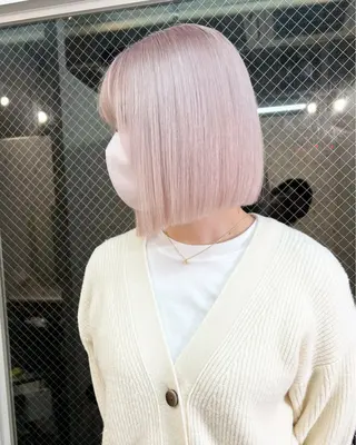 ショート カラー ヘアアレンジ lani ブリーチ /ダブルカラーのヘアスタイル