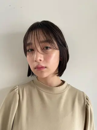 ミディアム カラー パーマ CEINE OURのヘアスタイル