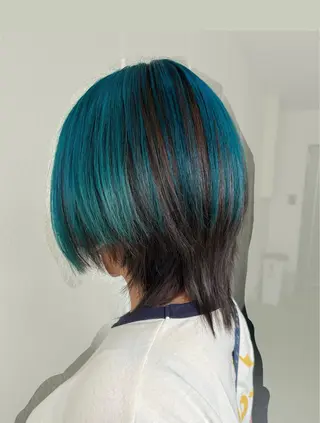 ミディアム カラー 池田 真衣のヘアスタイル