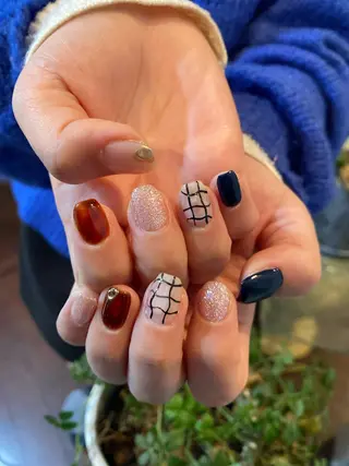 ネイル crystal ⭐︎ colorのネイルデザイン