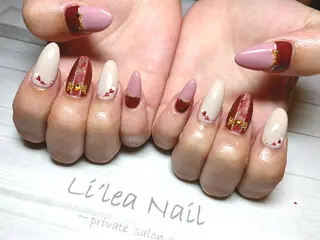 ネイル Li'leaNail AINAのネイルデザイン