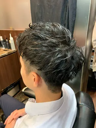 ショート パーマ メンズ HIRO銀座　三上 東真のヘアスタイル