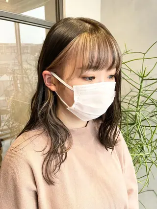 セミロング カラー ハイトーン×レイヤー ／遠藤将太のヘアスタイル
