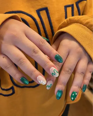 ネイル Miyagi Asamiのネイルデザイン