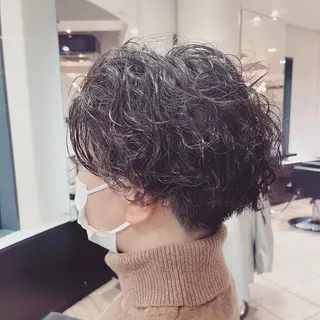 パーマ メンズ 川崎 龍馬のヘアスタイル