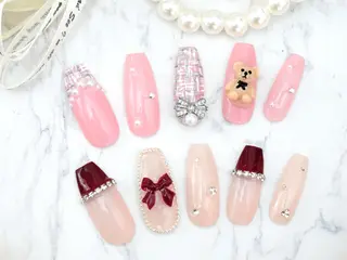 ネイル Queen ネイル&アイラッシュのマツエク・マツパデザイン