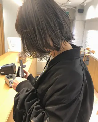 ショート カラー 透明感/レイヤー🎀 春カラー/エリコ🌈のヘアスタイル