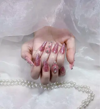 ネイル VIVIAN リサのネイルデザイン