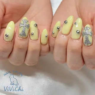 ネイル ViViChi 梨帆のネイルデザイン
