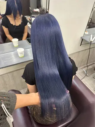 ロング HINAKO🩵 寒色カラー🪽のヘアスタイル