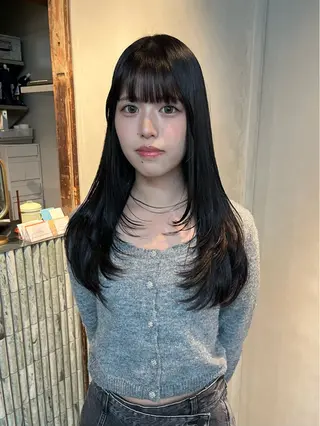 ロング 三浦 ふたばのヘアスタイル