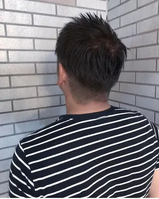 ショート カラー メンズ 中村 よしひでのヘアスタイル