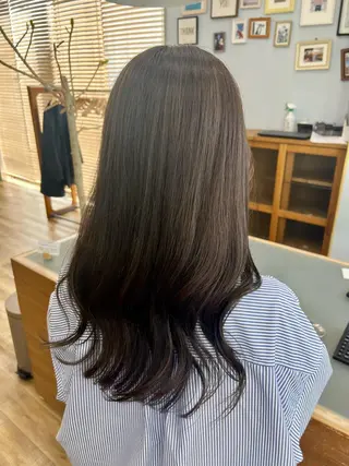 ロング カラー 小池 楓のヘアスタイル
