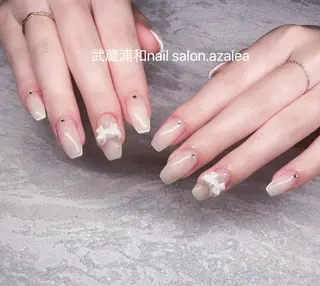 ネイル R inのネイルデザイン