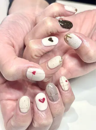 ネイル 田中 梨奈のネイルデザイン