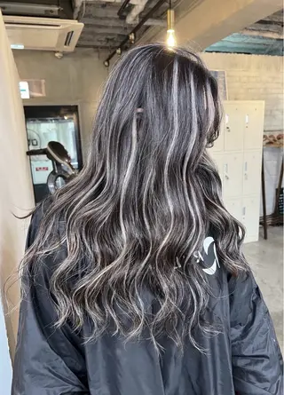 ロング カラー ROBIN所属・指名数No.1 /NAOYAのヘアスタイル