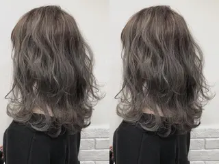 ミディアム カラー パーマ ヘアアレンジ メンズ キッズ ネイル マツエク・マツパ 💟Chloe原宿店 🩶ハイトーンのヘアスタイル