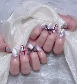 ネイル 🎀も ものネイルデザイン