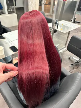 ロング カラー ゲンキ /ウルフカットのヘアスタイル