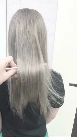 ロング カラー パーマ LOOP hairのヘアスタイル