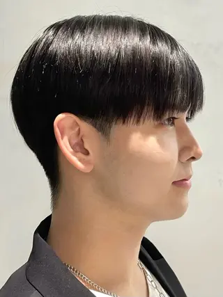 ショート メンズ センターパート/ マッシュ 小野 樹のヘアスタイル