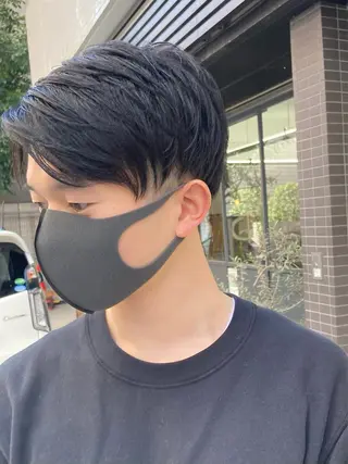 ショート メンズ 松岡 俊輔のヘアスタイル