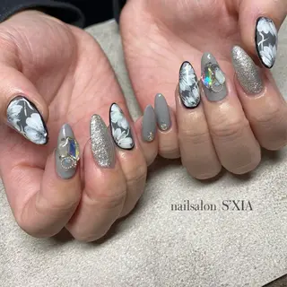 ネイル ネイルサロン《シア》 市木 佑実のネイルデザイン
