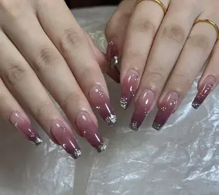 ネイル Pure&Rich Nailのネイルデザイン