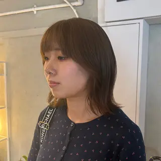 ミディアム カラー ヘアアレンジ 🫧ハイトーン×艶 カラー🫧 Rionのヘアスタイル