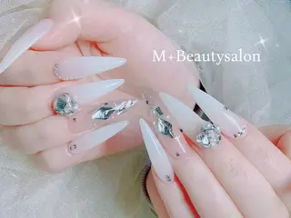 ネイル M+Nail 池袋のネイルデザイン