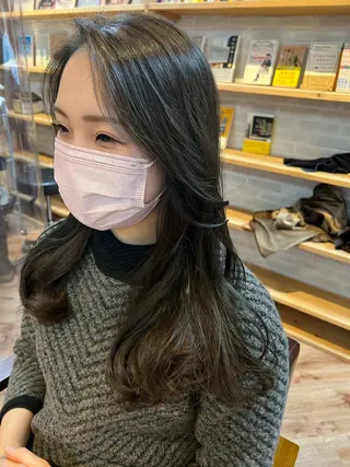ロング カラー Topstylist YUKIのヘアスタイル