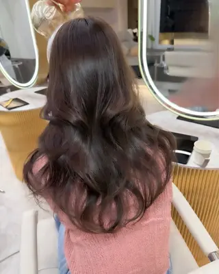 セミロング カラー 顔周りカット/髪質改 善/新宿/畑中稔里のヘアスタイル