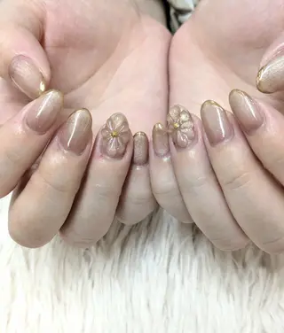 ネイル 會田 瑠衣のネイルデザイン
