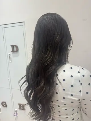 ロング カラー 河添 麗菜のヘアスタイル