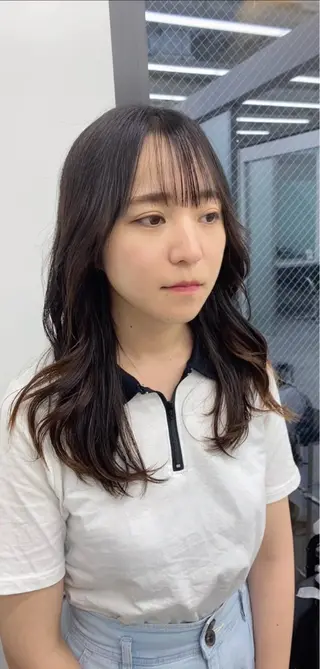 セミロング 韓国ヘア🇰🇷 スズキのヘアスタイル