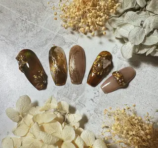 ネイル Moon Nailsのネイルデザイン