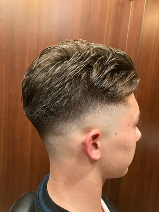 ショート 滝沢 得弘のヘアスタイル