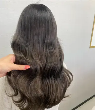 ロング カラー UNDER vr 【アンダーバー】のヘアスタイル