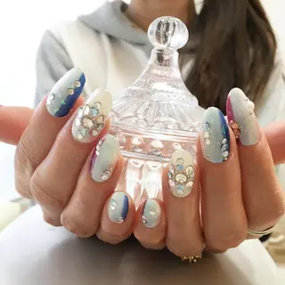 ネイル Petit Fleur所属・青柳 亜梨奈のマツエク・マツパデザイン