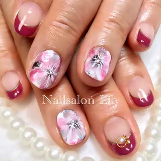ネイル Lily*nail 🌻Mii🌻のネイルデザイン