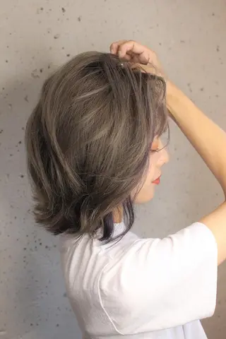 ミディアム 鶴田 連のヘアスタイル