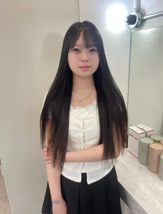 ロング カラー 髪質改善 艶髪矯正 エクステ かいり✂️のヘアスタイル