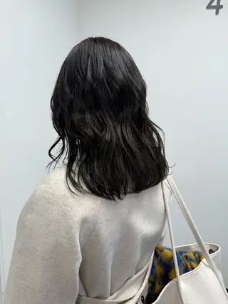 ミディアム momo 札幌美容師のヘアスタイル