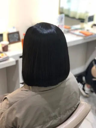 ショート パーマ 安井　昴 💫ブリーチ縮毛矯正のヘアスタイル